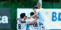 Santos venceu o Vit&oacute;ria por 2 a 1, no CT Manoel Barradas, em Salvador - Foto: Jhony Pinho / Santos / Jogada10