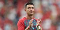 Cristiano Ronaldo no aquecimento antes de Portugal e Uzbequistão  Foto: Michael Steele/Getty Images
