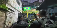 Policiais em opera&ccedil;&atilde;o no Morro Dona Marta  Foto: Divulga&ccedil;&atilde;o/PCERJ