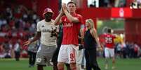 Elliot Anderson chegou ao Nottingham Forest h&aacute; duas temporadas - Foto: Cameron Smith/Getty Images / Jogada10