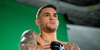 Dustin Poirier Foto: Divulga&ccedil;&atilde;o/Twitter Oficial UFC / Esporte News Mundo