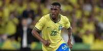 Rayan ser&aacute; titular no lugar de Raphinha no jogo contra a Esc&oacute;cia.  Foto: Futebol BR