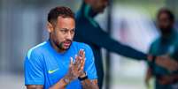 Neymar deve fazer sua estreia contra a Esc&oacute;cia  Foto: RODOLFO BUHRER/AGIF - AG&Ecirc;NCIA DE FOTOGRAFI / Estad&atilde;o