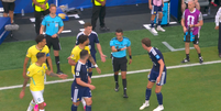 O &aacute;rbitro C&eacute;sar Palazuelos anulou o segundo gol de Vin&iacute;cius Jr contra a Esc&oacute;cia  Foto: Reprodu&ccedil;&atilde;o/YouTube/Caz&eacute;TV