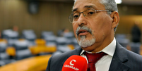 Presidente da Comissão de Transporte da Câmara Municipal, o petista Senival Moura, teve a prisão decretada pela Justiça  Foto: Richard Lourenço/Rede Câmara