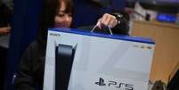 Modelo do PS5 dispon&iacute;vel apenas no Jap&atilde;o &eacute; vendido com preju&iacute;zo, diz Sony Foto: Reprodu&ccedil;&atilde;o / AFP-JIJI
