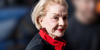 Carolina Herrera confirma que a moda (e a eleg&acirc;ncia) n&atilde;o tem idade e adere a uma das tend&ecirc;ncias mais ousadas de 2026. Foto: Getty Images / Purepeople