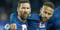 A amizade entre Neymar e Messi mostra que rivalidade esportiva e afeto podem coexistir; entenda por que o v&iacute;nculo vai al&eacute;m das quatro linhas Foto: Reprodu&ccedil;&atilde;o: Tim Clayton/Corbis via Getty Images / Bons Fluidos