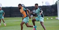 Eliminados, panamenhos encaram os ingleses em busca do primeiro ponto de sua hist&oacute;ria em Copas do Mundo - Foto: Divulga&ccedil;&atilde;o/Panam&aacute; / Jogada10