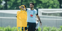 Davide Ancelotti: quem é o auxiliar da Seleção que virou assunto na Copa  Foto: Reprodução/Instagram