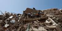 Vista de um prédio após o terremoto no estado de La Guaira, Venezuela, em 26 de junho de 2026.  Foto: Javier Campos/NurPhoto via Getty Images