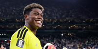 Zion tem 23 anos e &eacute; um dos destaques da sele&ccedil;&atilde;o japonesa  Foto: Reprodu&ccedil;&atilde;o/Instagram/@zionsuzuki