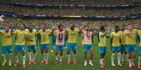 Seleção Brasileira comemora classificação para oitavas de final  Foto: Reprodução | YouTube