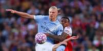 Rivais na Premier League, por Arsenal e Manchester City, Gabriel Magalh&atilde;es e Erling Haaland se enfrentam em Brasil e Noruega pela Copa do Mundo   Foto: Marc Atkins/Getty Images