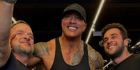 The Rock visita academia no Rio de Janeiro  Foto: Reprodu&ccedil;&atilde;o