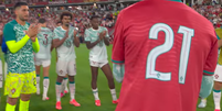 Cristiano Ronaldo com a camisa 21  Foto: Reprodu&ccedil;&atilde;o/Caz&eacute;TV