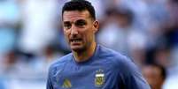 Jogadores argentinos celebram vitória sobre Cabo Verde pela segunda fase da Copa do Mundo –  Foto: Divulgação / AFA / Jogada10