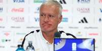 Deschamps valorizou a parada para a hidratação –  Foto: Justin Setterfield/Getty Images / Jogada10