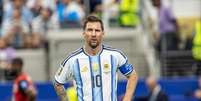 Messi comemora classifica&ccedil;&atilde;o contra Cabo Verde na prorroga&ccedil;&atilde;o.  Foto: Grzegorz Wajda/SOPA Images/LightRocket via Getty Images
