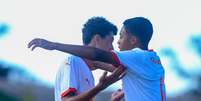 Jogadores do time sub-15 do Red Bull Bragantino. Foto: Fernando Roberto/Red Bull Bragantino / Esporte News Mundo