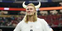 Jogador da Noruega na Copa 2026, Haaland quebrou recorde aos 5 anos em salto &agrave; dist&acirc;ncia; j&aacute; no futebol, comandou goleada &eacute;pica em Mundial.  Foto: AGNews / Purepeople