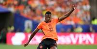 Denzel Dumfries durante partida da Holanda contra a Su&eacute;cia, pelo grupo F da Copa do Mundo de 2026 -   Foto: Molly Darlington/Getty Images / Esporte News Mundo