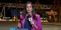 A rep&oacute;rter Graciela Andrade em mat&eacute;ria no 'Jornal Nacional': mais uma demiss&atilde;o de um rosto familiar ao p&uacute;blico Foto: Reprodu&ccedil;&atilde;o/TV