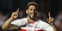 S&atilde;o Paulo busca renova&ccedil;&atilde;o de contrato com Calleri - Foto: Paulo Pinto / S&atilde;o Paulo FC / Jogada10