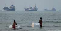 EUA acusam Ir&atilde; de atacar navios no Estreito de Ormuz  Foto: DW / Deutsche Welle