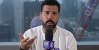 Bruno Formiga admitiu ficar confuso com os pap&eacute;is de jornalista e torcedor  Foto: Reprodu&ccedil;&atilde;o/YouTube