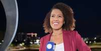 &Eacute;rika Leal durante cobertura jornal&iacute;stica  Foto: Reprodu&ccedil;&atilde;o | Instagram 