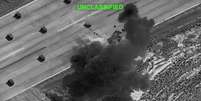Explos&atilde;o ap&oacute;s bombardeio americano no Ir&atilde;, em 8 de julho de 2026. Imagem divulgada pelo Ex&eacute;rcito dos EUA.  Foto: via REUTERS - U.S. Central Command / RFI