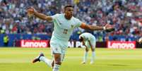 Kylian Mbapp&eacute; comemorando o gol da Fran&ccedil;a ap&oacute;s finaliza&ccedil;&atilde;o com o p&eacute; direito do lado esquerdo da &aacute;rea  Foto: Richard Sellers/Sportsphoto/Allstar via Getty Images