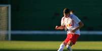 Samuel Costa, jogador do time sub-17 do Red Bull Bragantino. Foto: Fernando Roberto/Red Bull Bragantino / Esporte News Mundo