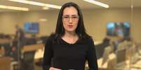Ex-GloboNews, Raquel Novaes aparece em boletins no canal da revista 'Veja' no YouTube  Foto: Reprodu&ccedil;&atilde;o