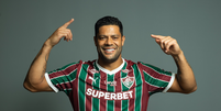 Foto: Hulk com a camisa do Fluminense ( Marina Garcia/FFC) / G&aacute;vea News