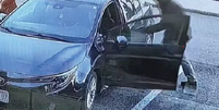 Imagens de c&acirc;mera de seguran&ccedil;a registraram o momento do assalto  Foto: Reprodu&ccedil;&atilde;o/FBI Boston