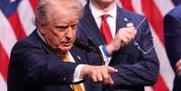 Trump declarou que os EUA restabelecer&atilde;o bloqueio aos portos iranianos e imp&ocirc;s uma taxa de 20% sobre toda a carga transportada pelo Estreito de Ormuz  Foto: EPA/Shutterstock / BBC News Brasil