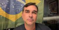 Fl&aacute;vio Bolsonaro nega que tenha descumprido medidas cautelares  Foto: Reprodu&ccedil;&atilde;o/Youtube