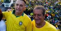 Jair Bolsonaro e Valdemar Costa Neto em ato em Bras&iacute;lia em maio do ano passado  Foto: Wilton Junior/Estad&atilde;o / Estad&atilde;o
