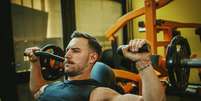 Confira o tempo ideal de musculação Foto: Shutterstock / Sport Life