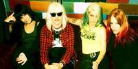 L7 decide realizar turn&ecirc; sem Jennifer Finch, que luta contra um c&acirc;ncer  Foto: The Music Journal