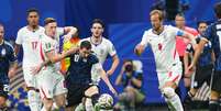 Messi contra a Inglaterra  Foto:  Evrim Aydin/Anadolu via Getty Images