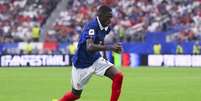 Demb&eacute;l&eacute; n&atilde;o teve uma grande atua&ccedil;&atilde;o contra a Espanha na semifinal da Copa do Mundo &ndash;  Foto: David Ramos/Getty Images / Jogada10