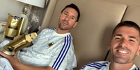 Lionel Messi e Rodrigo de Paul posam juntos   Foto: Reprodu&ccedil;&atilde;o/Instagram/Rodrigo De Paul