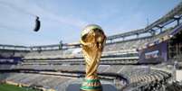 Trof&eacute;u da Copa do Mundo  Foto:  Jordan Bank - FIFA/FIFA via Getty Images
