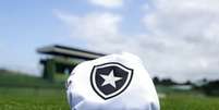 Foto: Uniforme do Botafogo ( Arthur Barreto/BFR) / Gávea News