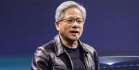 Jaqueta de couro de Jensen Huang, da NVIDIA, é vendida por quase US$ 1 milhão  Foto: Reprodução / Getty Images / Hwa Cheng / AFP
