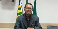 Vereador Odeilton Neno da Costa, de 47 anos, morreu no domingo, 19, ap&oacute;s ser atacado por um enxame de abelhas na zona rural de Regenera&ccedil;&atilde;o, no Piau&iacute;  Foto: Reprodu&ccedil;&atilde;o/Redes sociais 