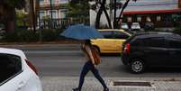Frente fria deve mudar as condi&ccedil;&otilde;es do tempo no centro-sul do pa&iacute;s, com previs&atilde;o de chuva e queda nas temperaturas nos pr&oacute;ximos dias. Foto: Tiago Queiroz/Estad&atilde;o - 05/01/2026 / Estad&atilde;o